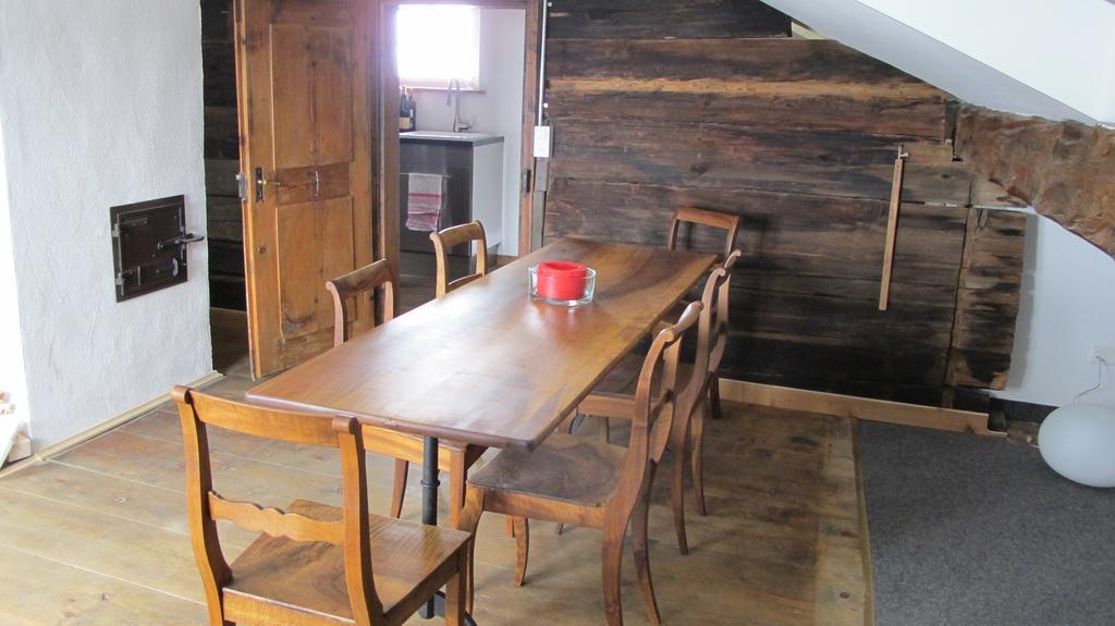 Ferienwohnung Graubuenden/ Castiel Екстериор снимка