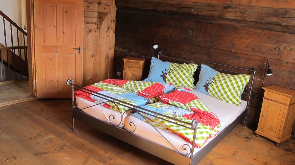 Ferienwohnung Graubuenden/ Castiel Екстериор снимка