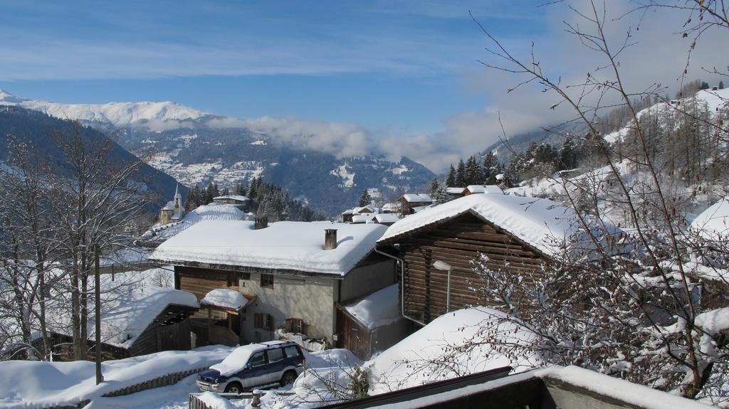 Ferienwohnung Graubuenden/ Castiel Екстериор снимка