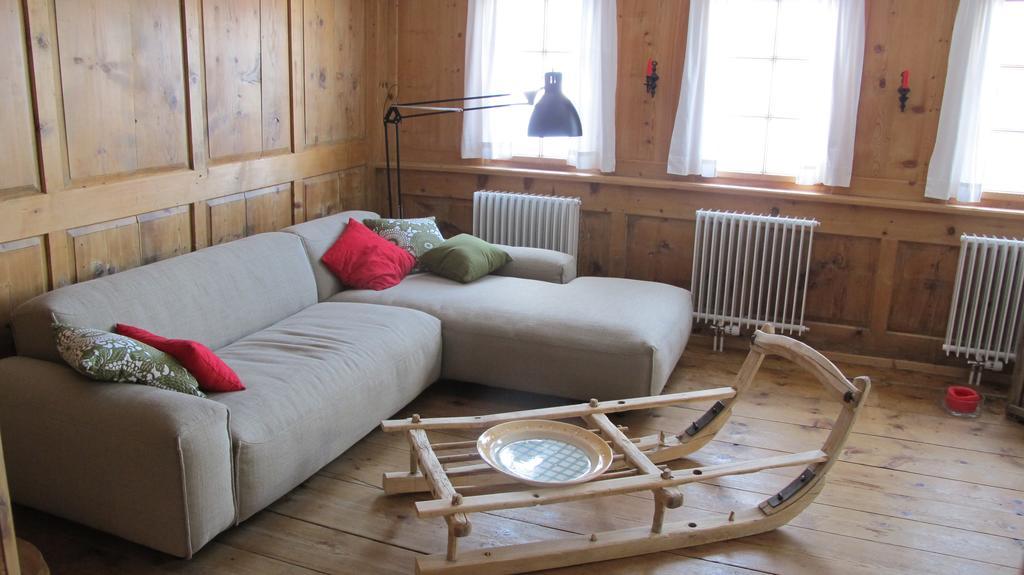 Ferienwohnung Graubuenden/ Castiel Екстериор снимка